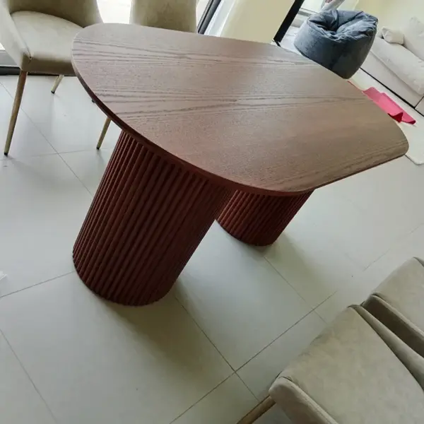 Flex Oval Dining Table