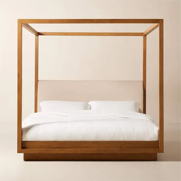 Luxe Dreamland Poster Bed