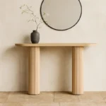 Aurelia Flute Console